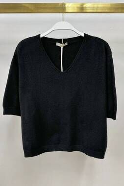 NEW MILIO MILANO women's sleeveless knit top in black